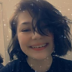 Meet your posher, Anna.